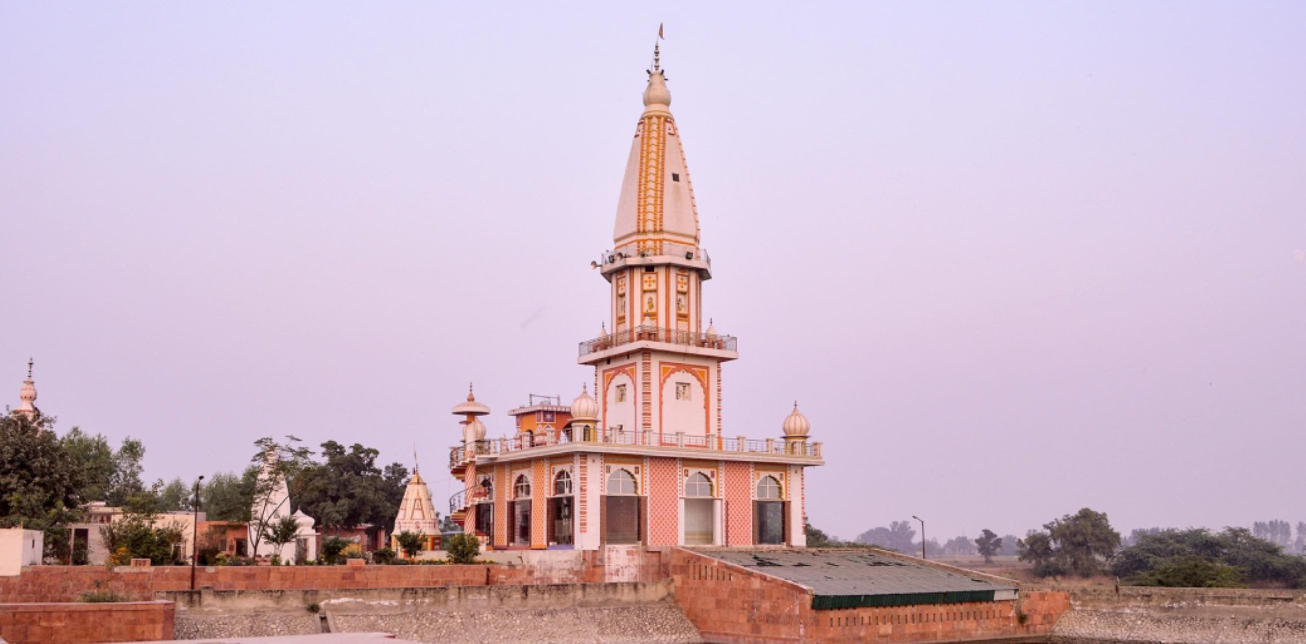 Shringrishi Tirth , Sanghan